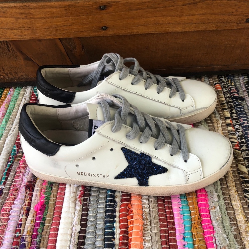 Golden Goose Sneakers